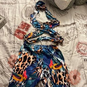 2 piece multi color outfit with top that ties